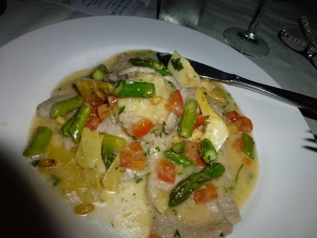 Massimos Eclectic Fine Dining | restaurant | 31876 US-19, Palm Harbor, FL 34684, USA | 7277841881 OR +1 727-784-1881