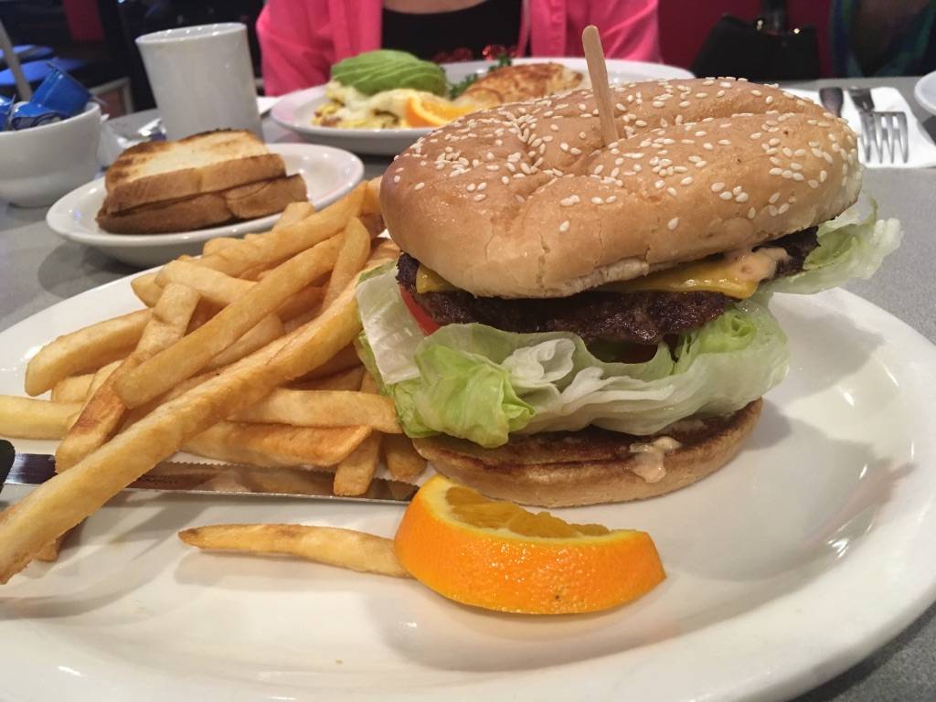 Goldenwest Diner | restaurant | 13030 Goldenwest St, Westminster, CA 92683, USA | 7146360442 OR +1 714-636-0442