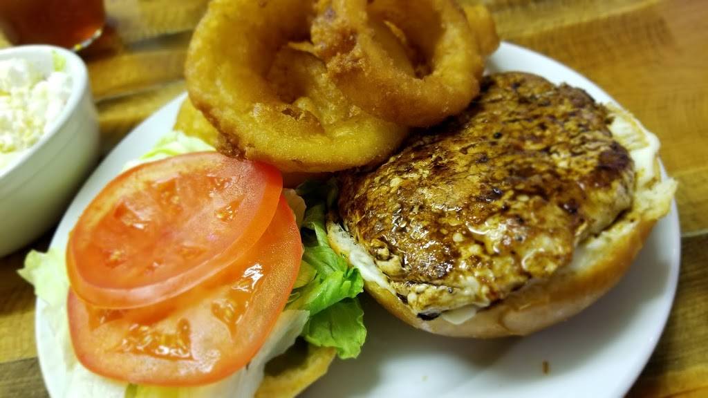 Daniels Girls Farmhouse Restaurant | restaurant | 600 N Central Ave, Connersville, IN 47331, USA | 7658251995 OR +1 765-825-1995