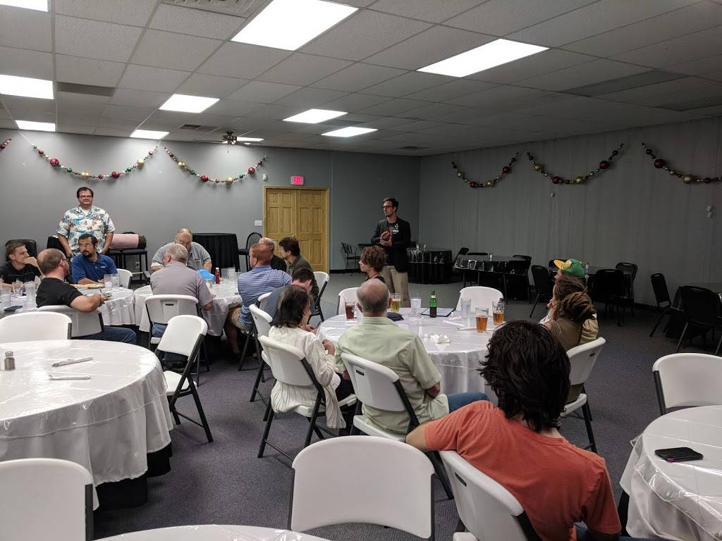 Rubins Deli & Restaurant | restaurant | 616 Leona St, Elyria, OH 44035, USA | 4403243666 OR +1 440-324-3666