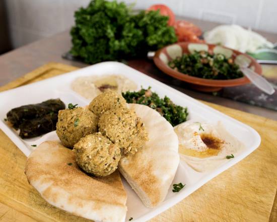 Cedarland Bakery & Restaurant | bakery | 4515 Linden Ave, Dayton, OH 45432, USA | 9376102888 OR +1 937-610-2888