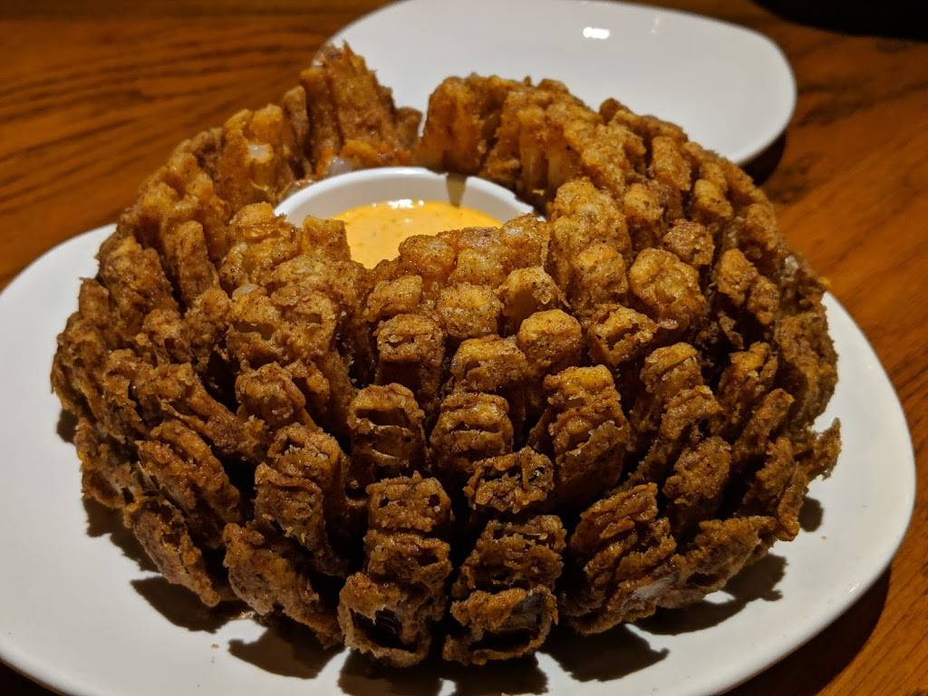 Outback Steakhouse | restaurant | 279 Junction Rd, Madison, WI 53717, USA | 6088290505 OR +1 608-829-0505