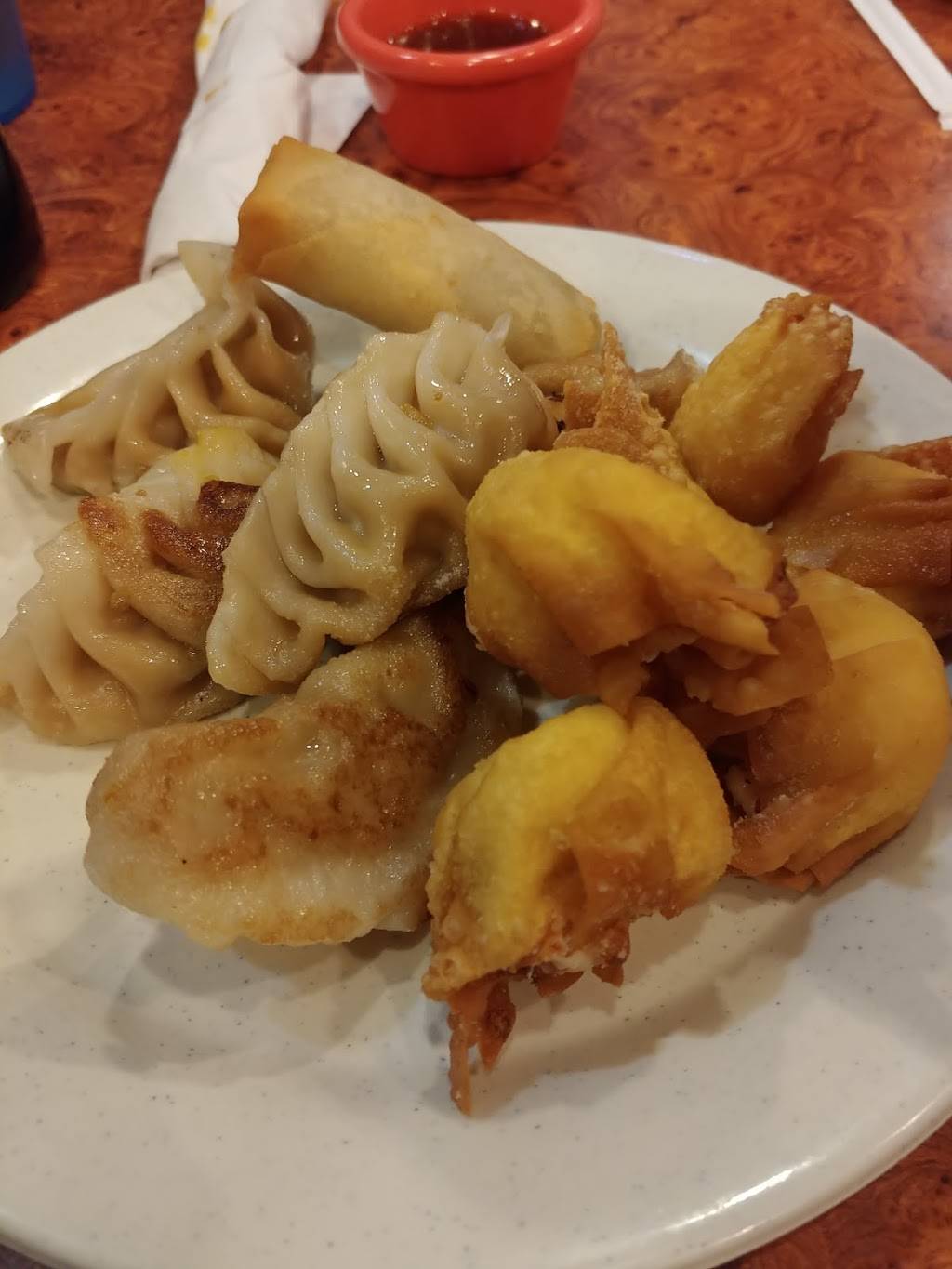 Grand Buffet Star | restaurant | 61 Cheshire Rd, Pittsfield, MA 01201, USA | 4134427000 OR +1 413-442-7000