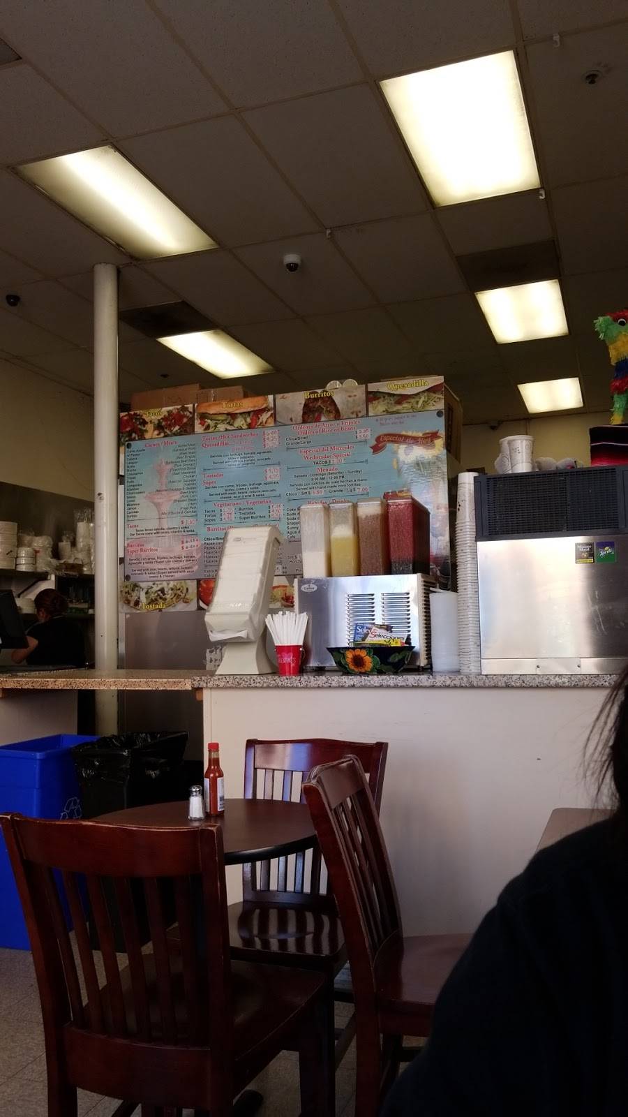 Taqueria La Fuente | restaurant | 15 E Beach St, Watsonville, CA 95076, USA | 8317280206 OR +1 831-728-0206