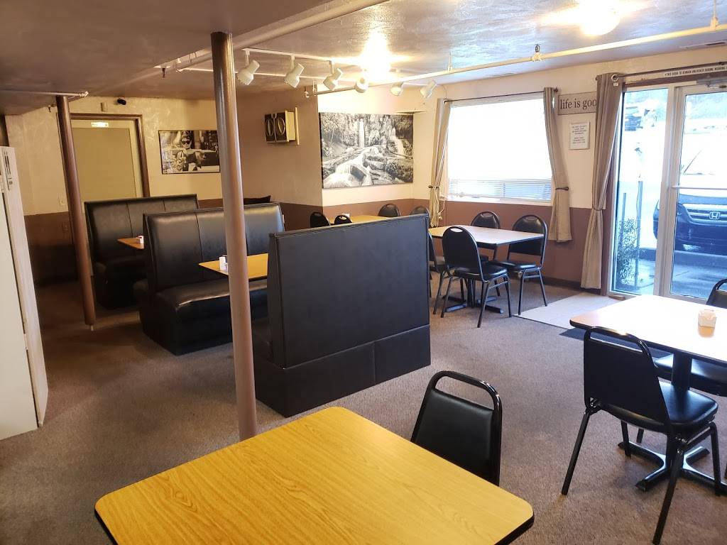 German Diner | restaurant | 8910 Martin Way E, Lacey, WA 98516, USA | 3605291749 OR +1 360-529-1749