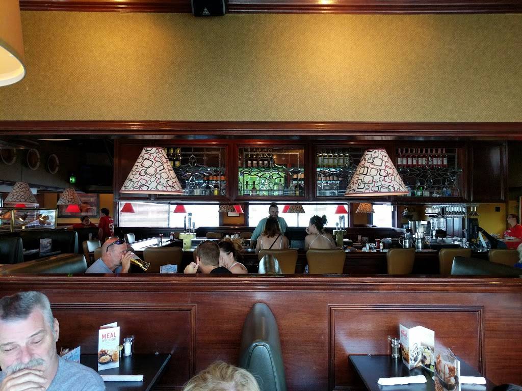 Ruby Tuesday | restaurant | 1003 Edwards Ferry Rd NE, Leesburg, VA 20176, USA | 7037714008 OR +1 703-771-4008