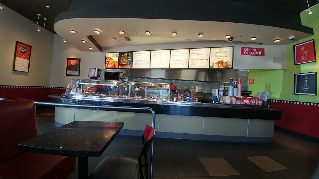 Panda Express | meal takeaway | 23861 Clinton Keith Rd, Wildomar, CA 92595, USA | 9516961387 OR +1 951-696-1387