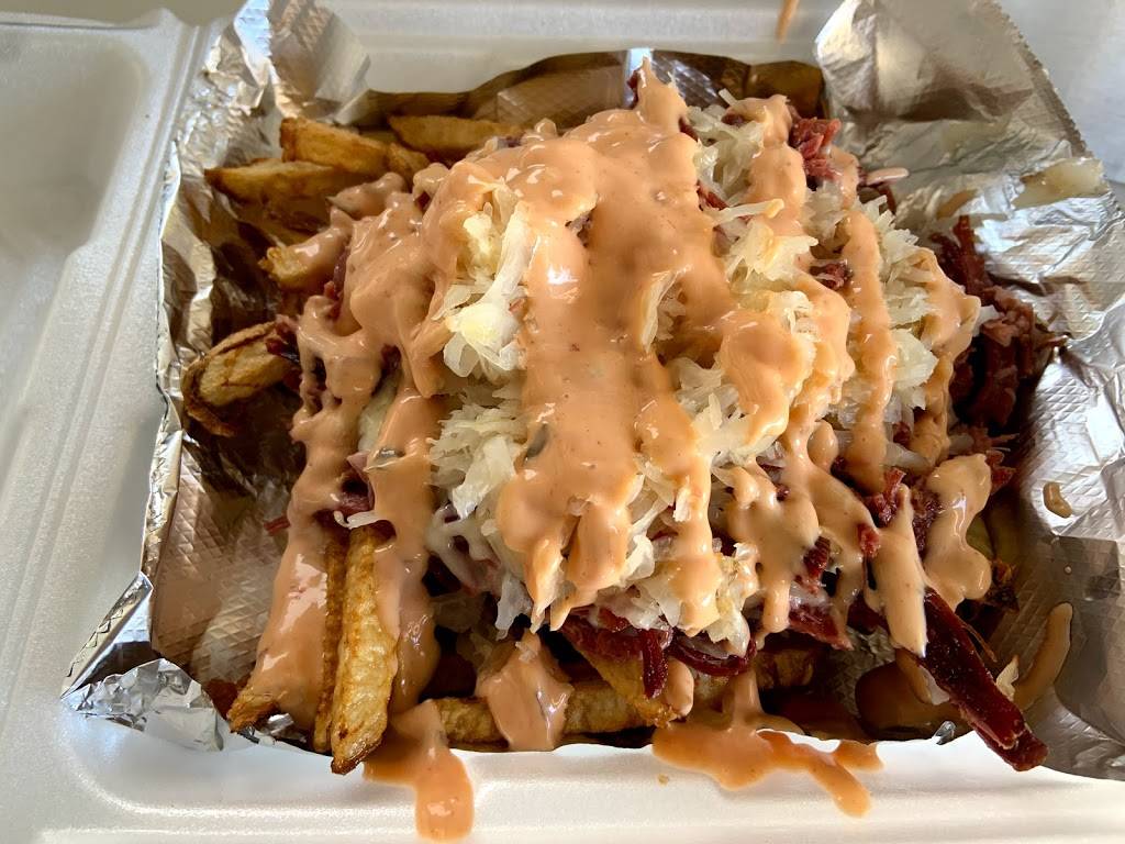 The Crooked Cevap LLC | restaurant | 5816 Andrews Rd Lot B, Mentor-On-The-Lake, OH 44060, USA | 4404853928 OR +1 440-485-3928