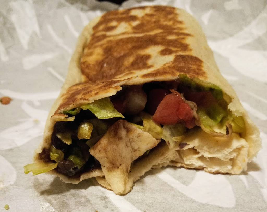 Taco Bell | meal takeaway | 5651 E Kings Canyon Rd, Fresno, CA 93727, USA | 5592510541 OR +1 559-251-0541