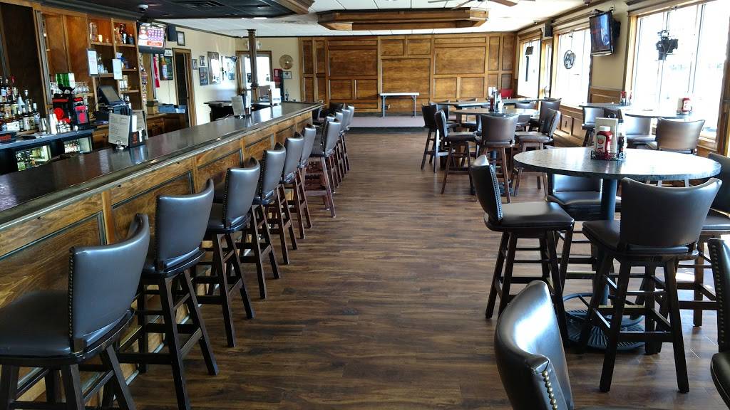 Longboyz Tavern | restaurant | 200 Cleveland Ave W, Warren, OH 44483, USA | 3308472233 OR +1 330-847-2233