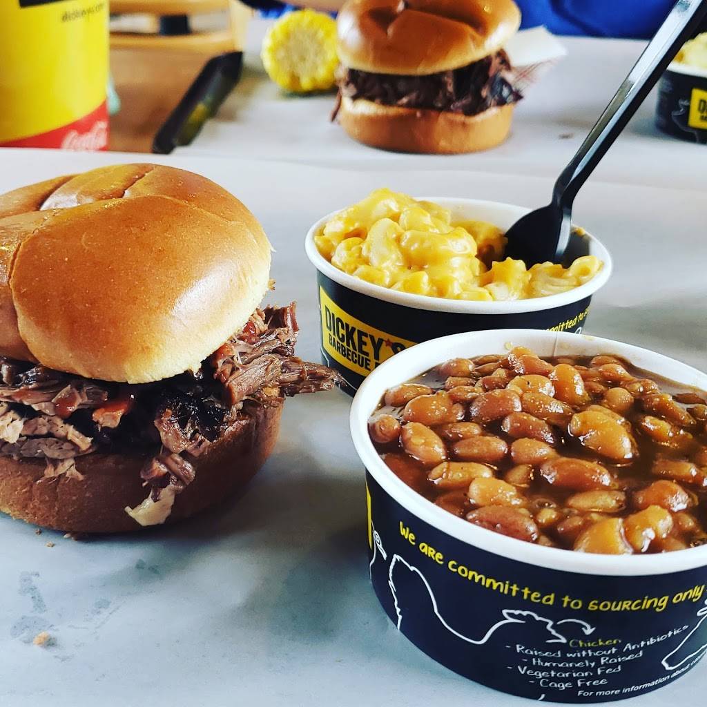 Dickeys Barbecue Pit | restaurant | 2131 Hog Mountain Rd, Watkinsville, GA 30677, USA | 7067051326 OR +1 706-705-1326