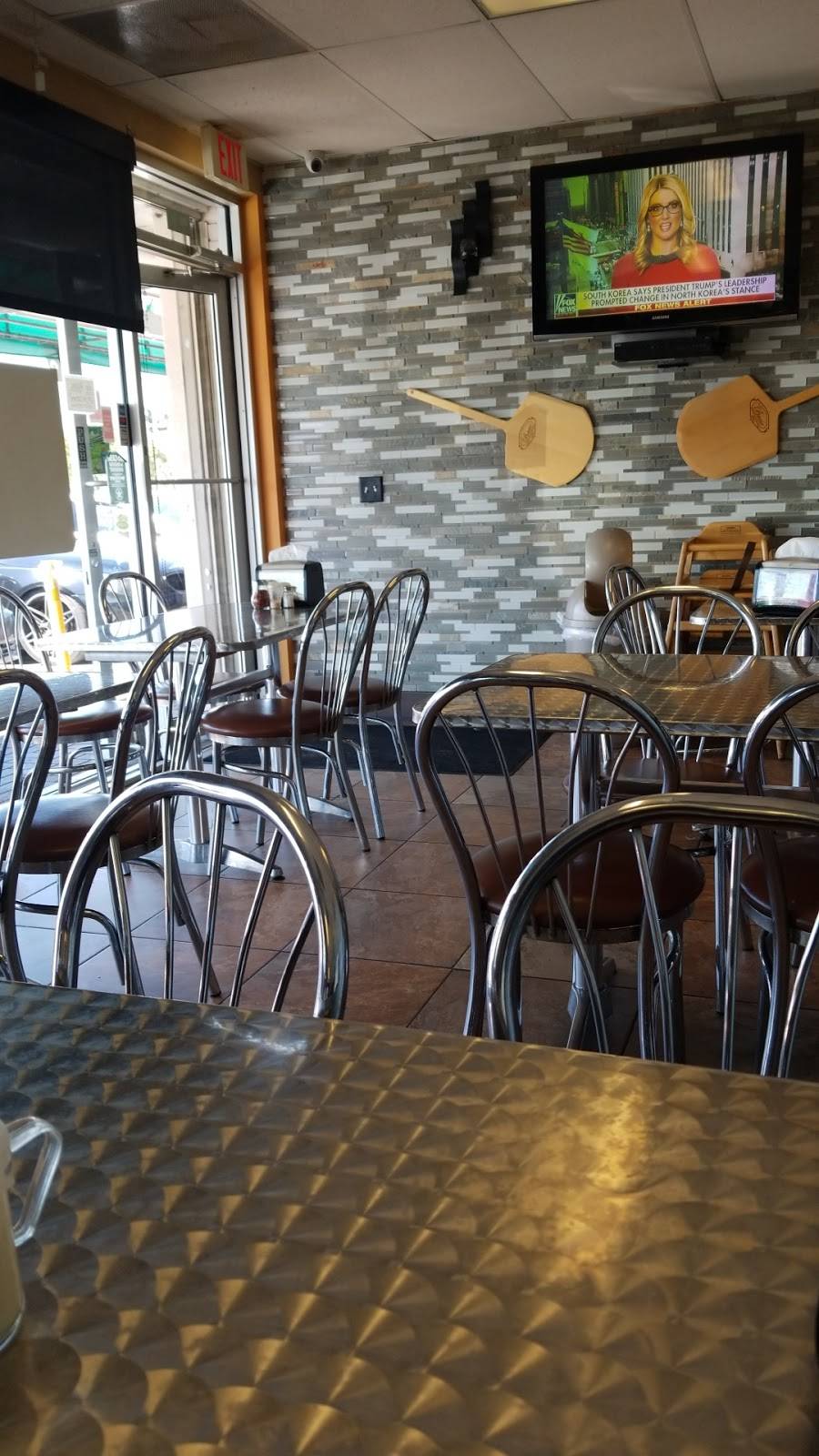 Little Italian Pizza | restaurant | 448 S Cypress Rd, Pompano Beach, FL 33060, USA | 9549410550 OR +1 954-941-0550