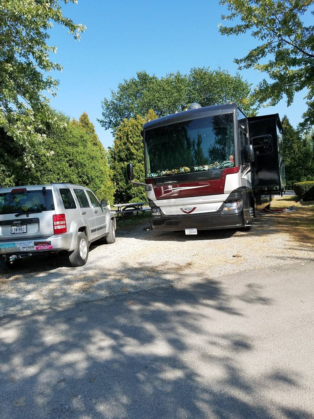 L & G Truckers Inc DBA TA Wapak | restaurant | 1775 Bellefontaine St, Wapakoneta, OH 45895, USA | 4197382550 OR +1 419-738-2550