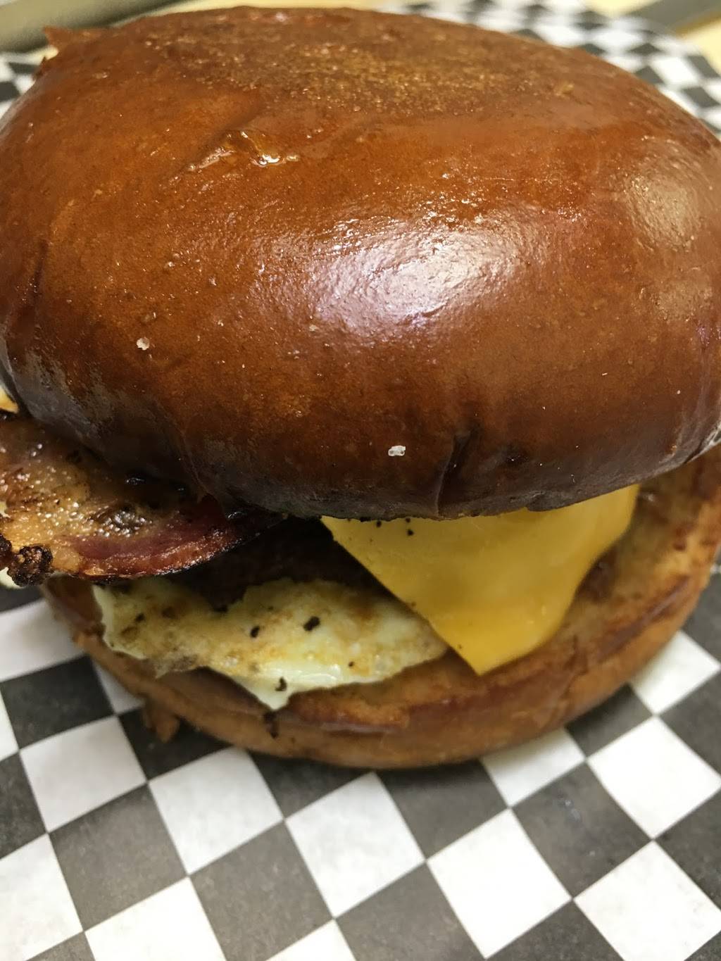 Betos taco shop | restaurant | 427 N Town E Blvd, Mesquite, TX 75150, USA | 2145418661 OR +1 214-541-8661