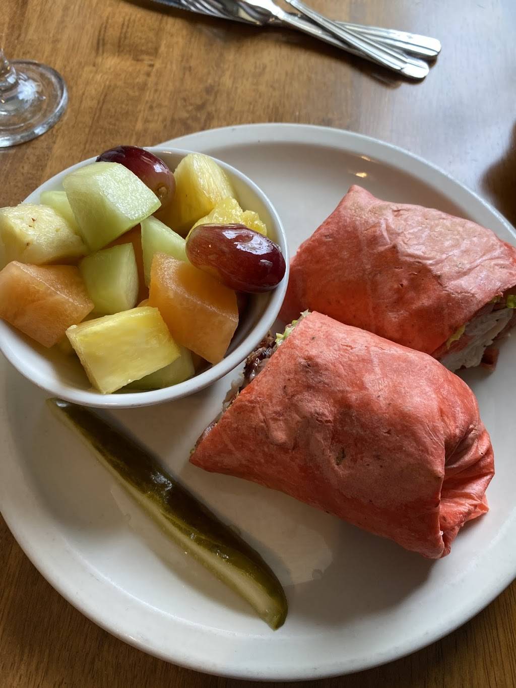 Normandie Seaside Cafe at West Wind Inn | restaurant | 3345 W Gulf Dr, Sanibel, FL 33957, USA | 2394721541 OR +1 239-472-1541