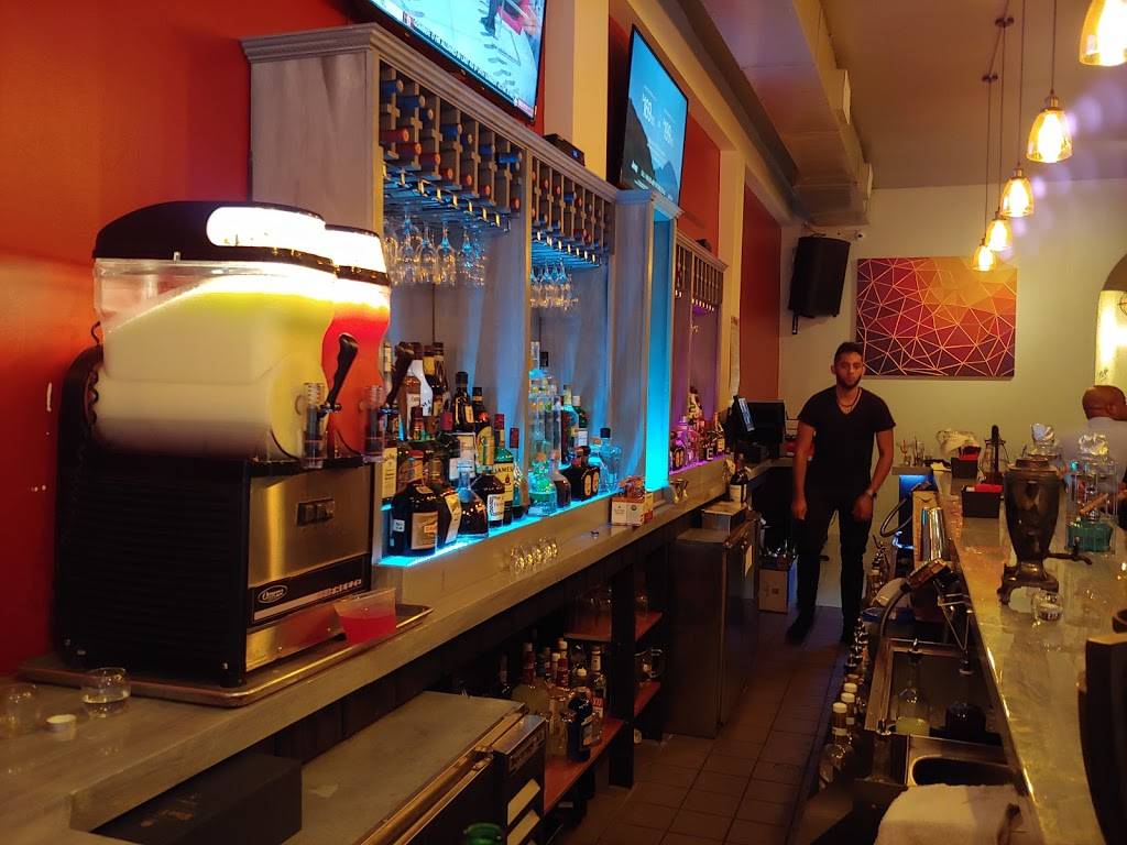 Mina Restaurant and Bar | restaurant | 3859 10th Ave, New York, NY 10034, USA | 6468691210 OR +1 646-869-1210