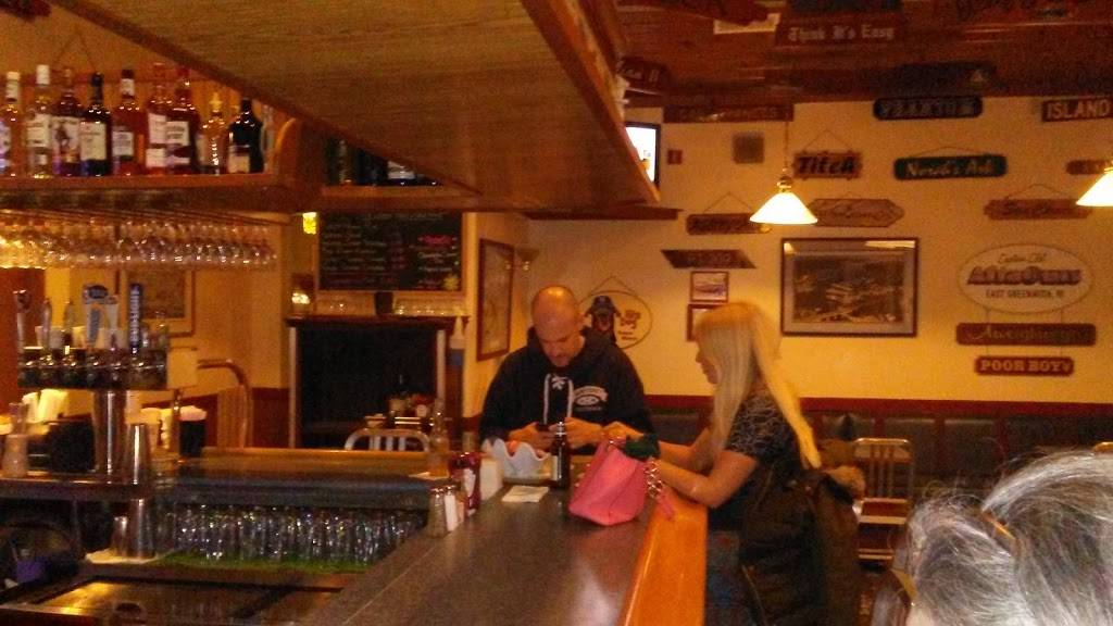 Crows Nest Restaurant | restaurant | 288 Arnolds Neck Dr, Warwick, RI 02886, USA | 4017326575 OR +1 401-732-6575