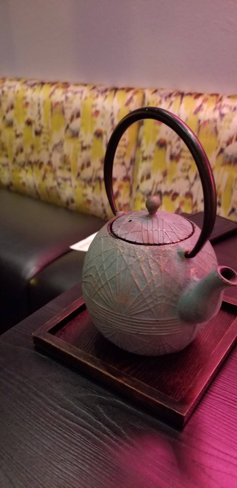 Sushi Pop | restaurant | 119 E Lyman Ave, Winter Park, FL 32789, USA | 3212032282 OR +1 321-203-2282