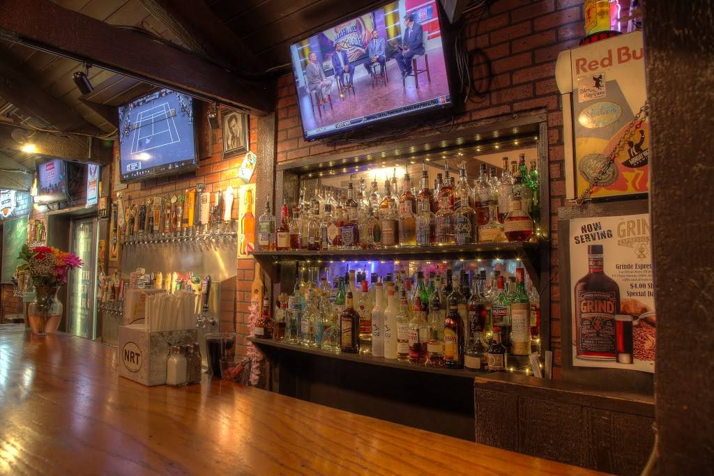 North River Tavern | restaurant | 8879 Roswell Rd, Sandy Springs, GA 30350, USA | 7705528784 OR +1 770-552-8784