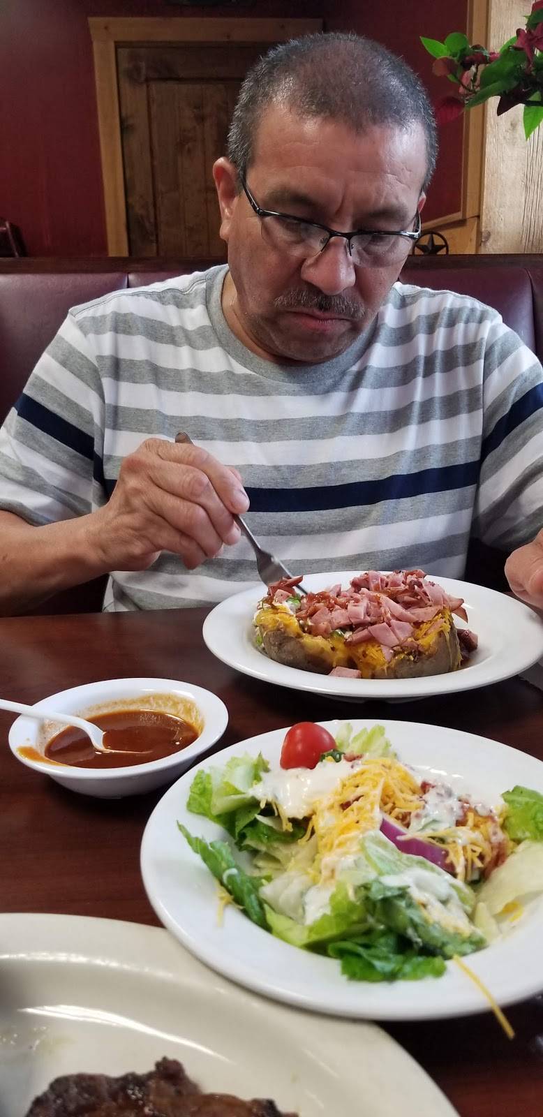 Tonys Barbecue & Steakhouse | restaurant | 1223 Sheldon Rd, Channelview, TX 77530, USA | 2818620087 OR +1 281-862-0087