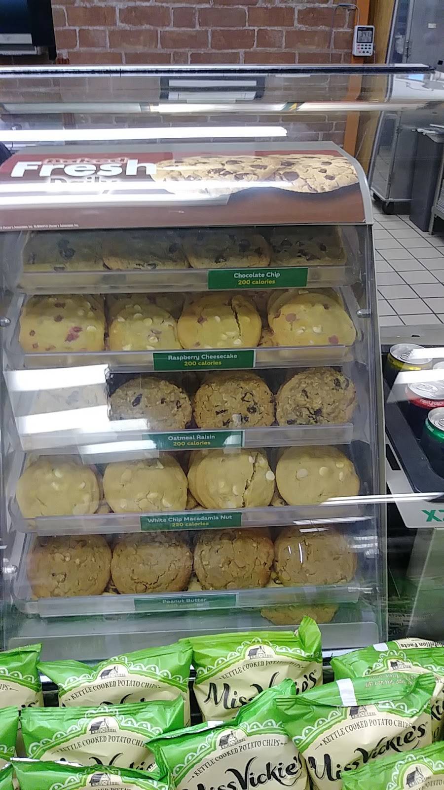 Subway Restaurants | restaurant | 6141 US-127, Eaton, OH 45320, USA | 9374564923 OR +1 937-456-4923