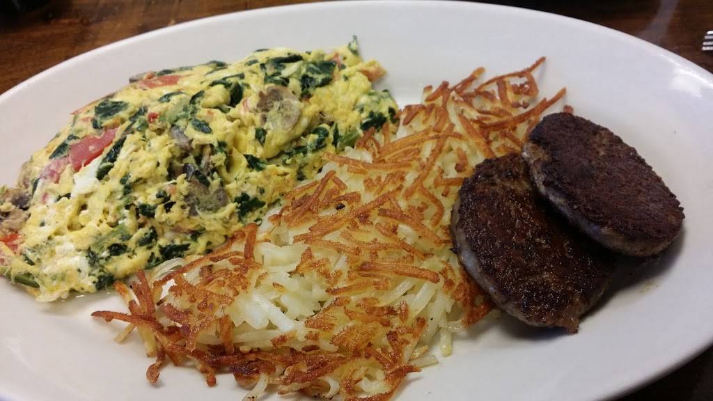 Royal Palm Grill 2 | restaurant | 436 N Krome Ave, Homestead, FL 33030, USA | 7863773626 OR +1 786-377-3626