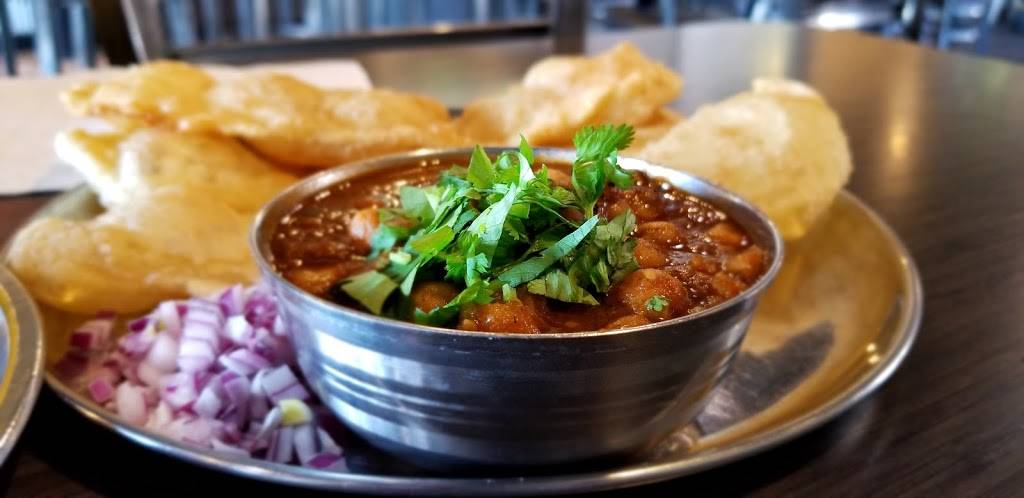 Krishna Catering & Restaurant | restaurant | 29206 Orchard Lake Rd, Farmington Hills, MI 48334, USA | 7345133663 OR +1 734-513-3663