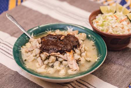 Colectivo Sabor A Mi Tierra | restaurant | 518 S Gateway Dr, Madera, CA 93637, USA | 5594810160 OR +1 559-481-0160