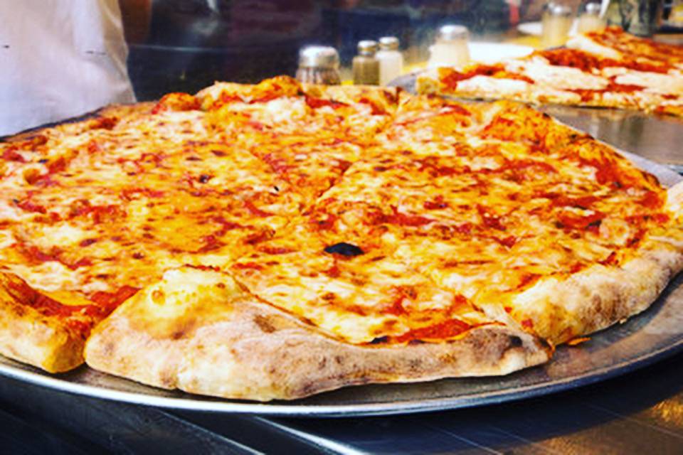 Paesano’s Pizza | restaurant | 637 Jericho Turnpike, Syosset, NY 11791, USA | 5169216500 OR +1 516-921-6500