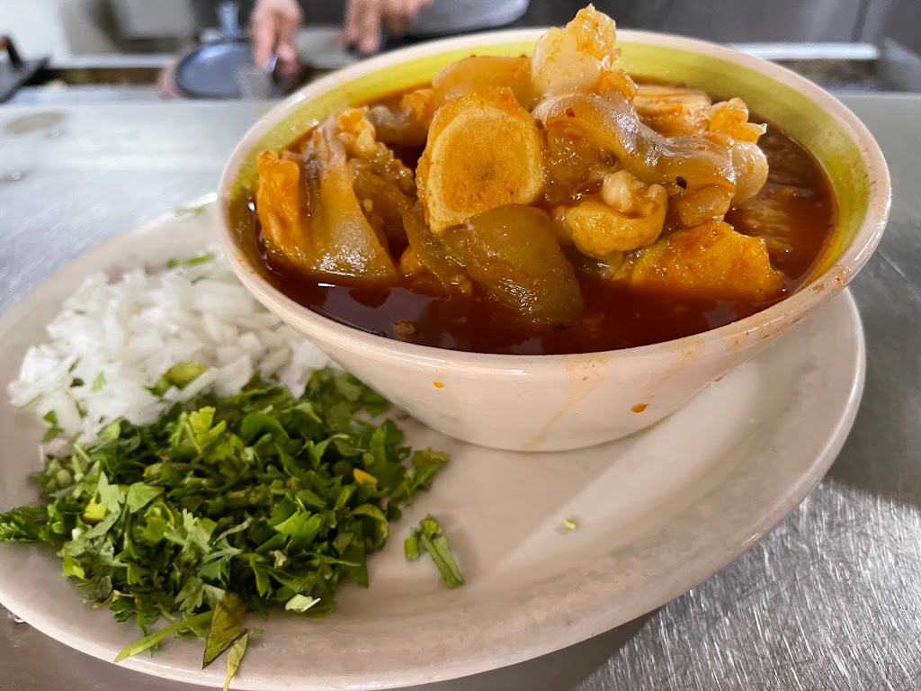 Jalisco Mexico Taqueria | restaurant | 506 US-281, George West, TX 78022, USA | 3614492874 OR +1 361-449-2874