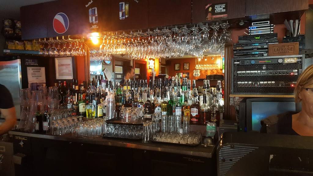 Café Saint Paul | restaurant | 345 Boulevard Taschereau, La Prairie, QC J5R 1T4, Canada | 4509074667 OR +1 450-907-4667