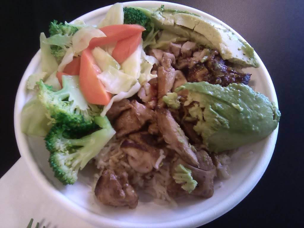 Fresh Fork Grill | restaurant | 3018 Service Rd #101, Ceres, CA 95307, USA | 2095668363 OR +1 209-566-8363