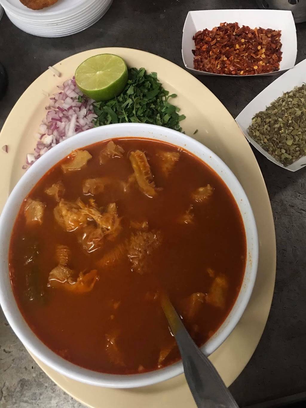 Birrieria y mariscos la cocina | restaurant | 10924 Bridgeport Way SW, Lakewood, WA 98499, USA | 2536255937 OR +1 253-625-5937