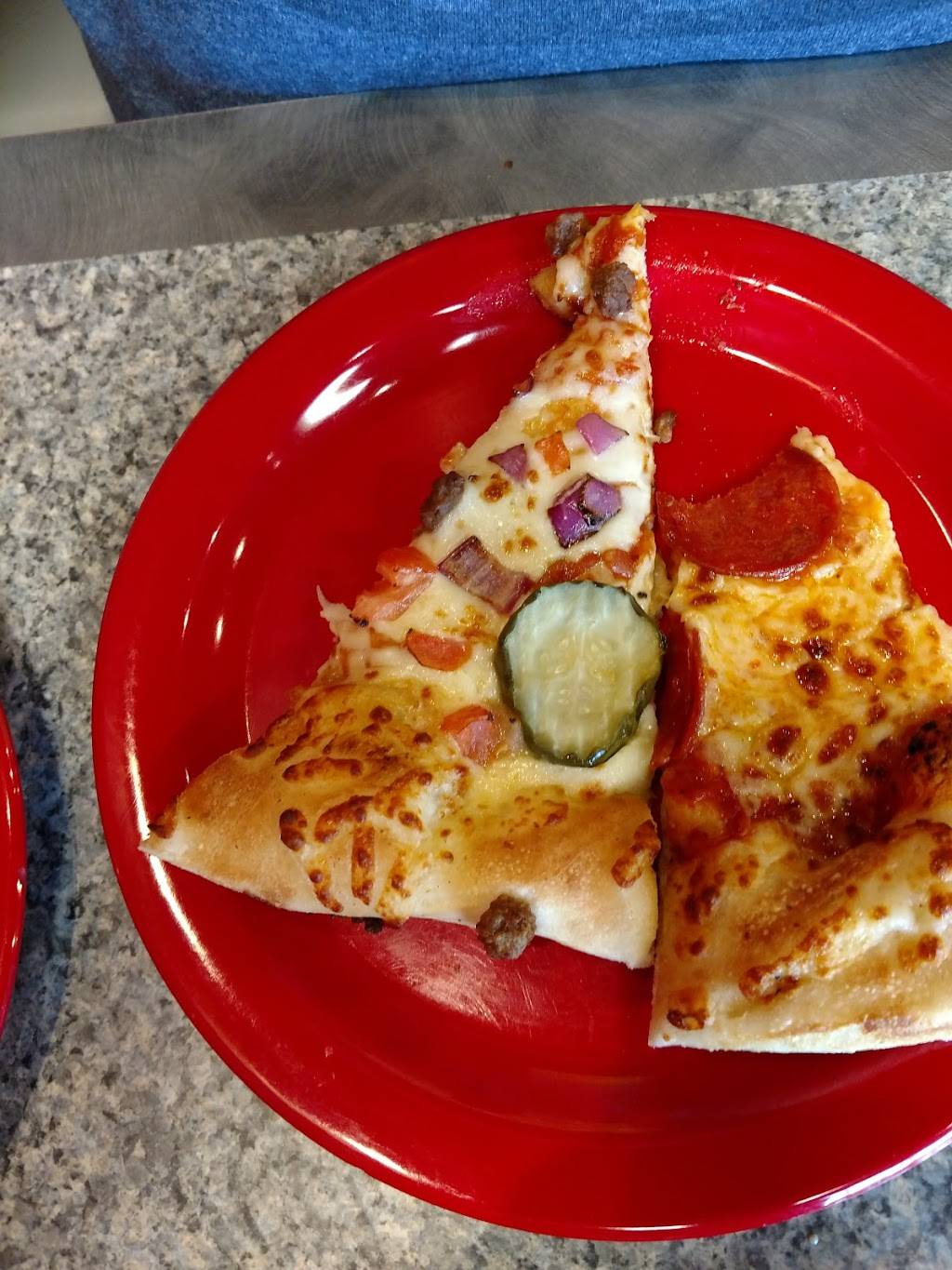 Heavenly Pizza and Arcade | restaurant | 1868 KY-192, London, KY 40744, USA | 6068780002 OR +1 606-878-0002