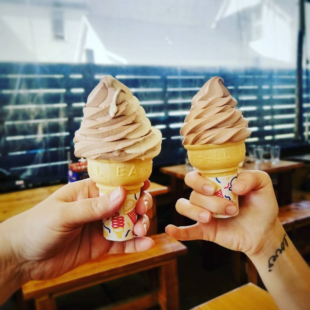 The Boiler Room | restaurant | 1307, 2210 N California Ave, Chicago, IL 60647, USA | 7732765625 OR +1 773-276-5625