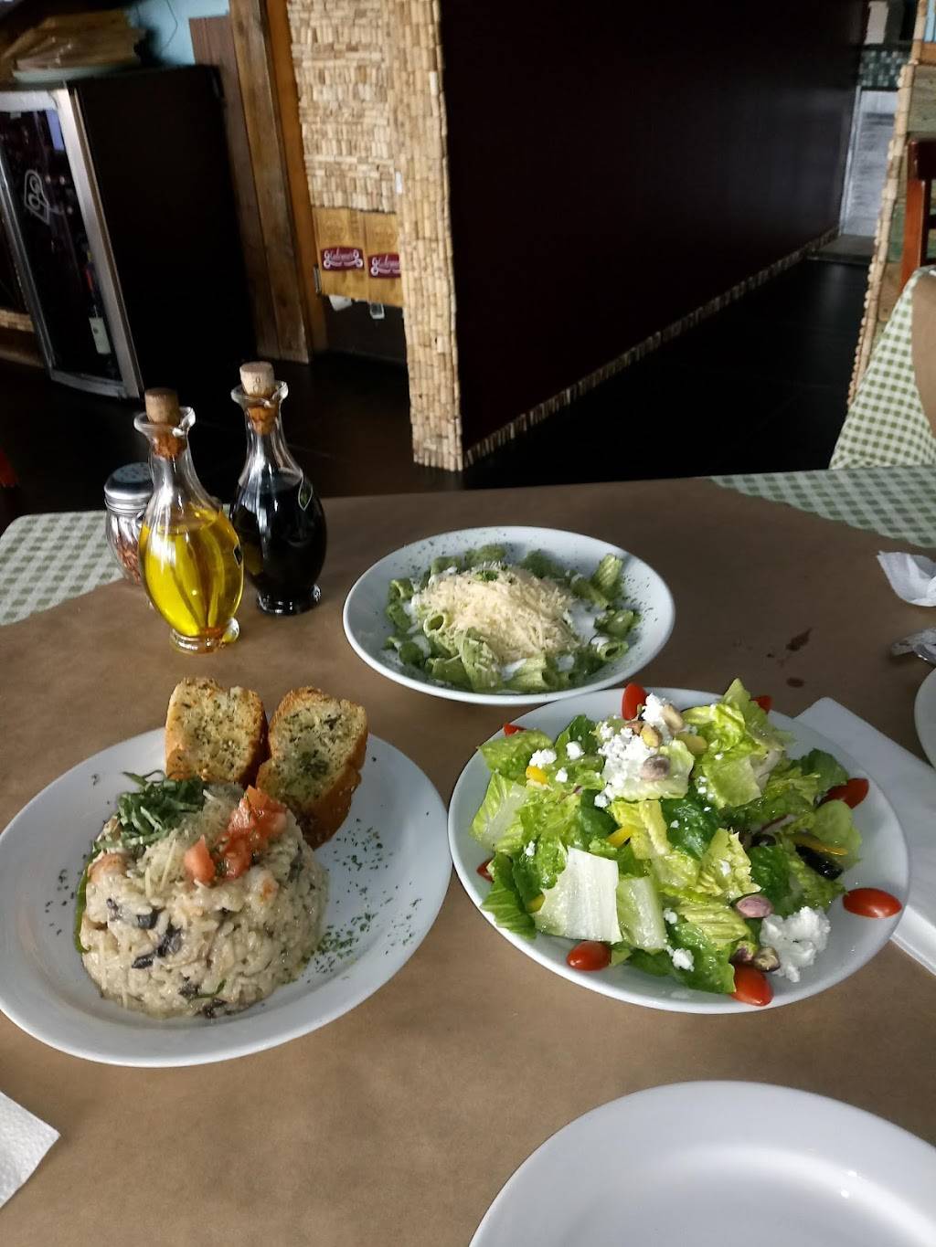 Gulisanos | restaurant | Local 1 y 2 Plaza Marub, Av Rio Tijuana 2554, Revolucion, 22015 Tijuana, B.C., Mexico | 016646818468 OR +52 664 681 8468