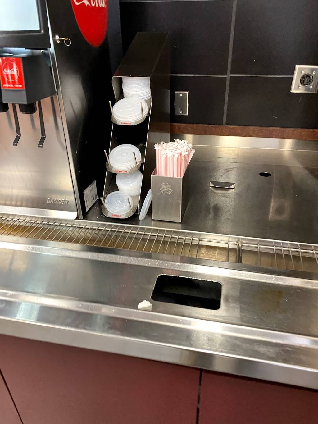 Burger King | restaurant | Building 9, Anchorage, AK 99505, USA | 9074282650 OR +1 907-428-2650