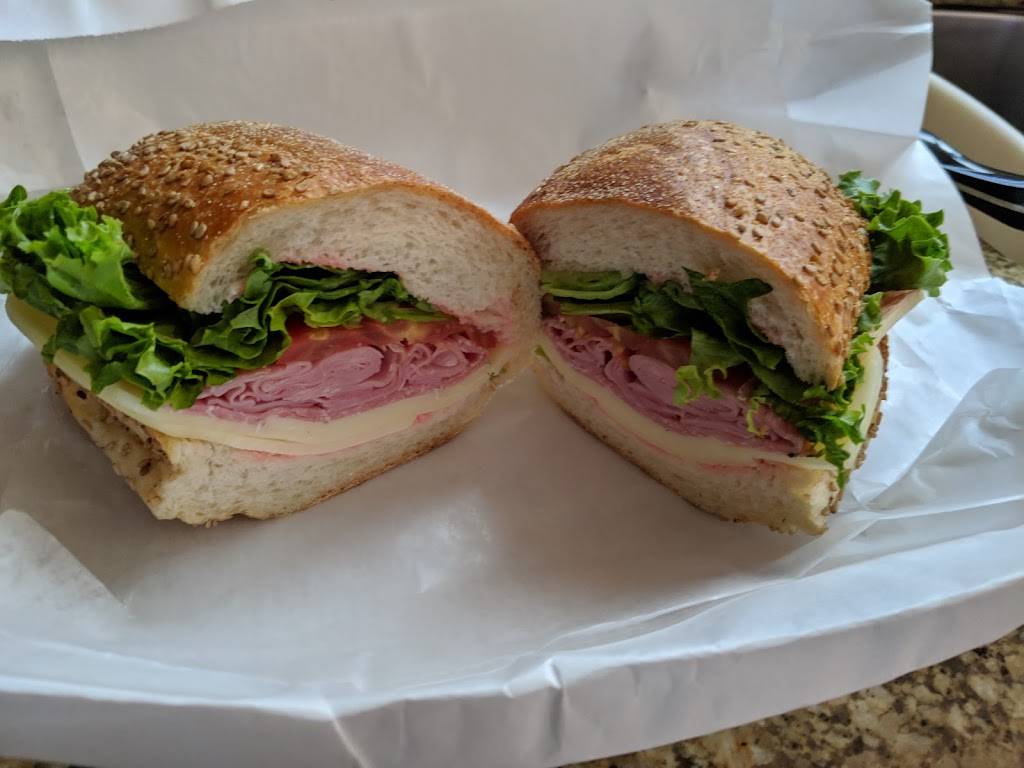 Brennans Delicatessen of Middletown | restaurant | 212 NJ-35, Red Bank, NJ 07701, USA | 7328421200 OR +1 732-842-1200