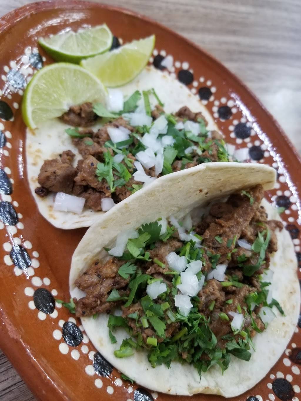 Mariachis Dine-In | restaurant | 301 S Sylvania Ave, Fort Worth, TX 76111, USA | 6827609606 OR +1 682-760-9606