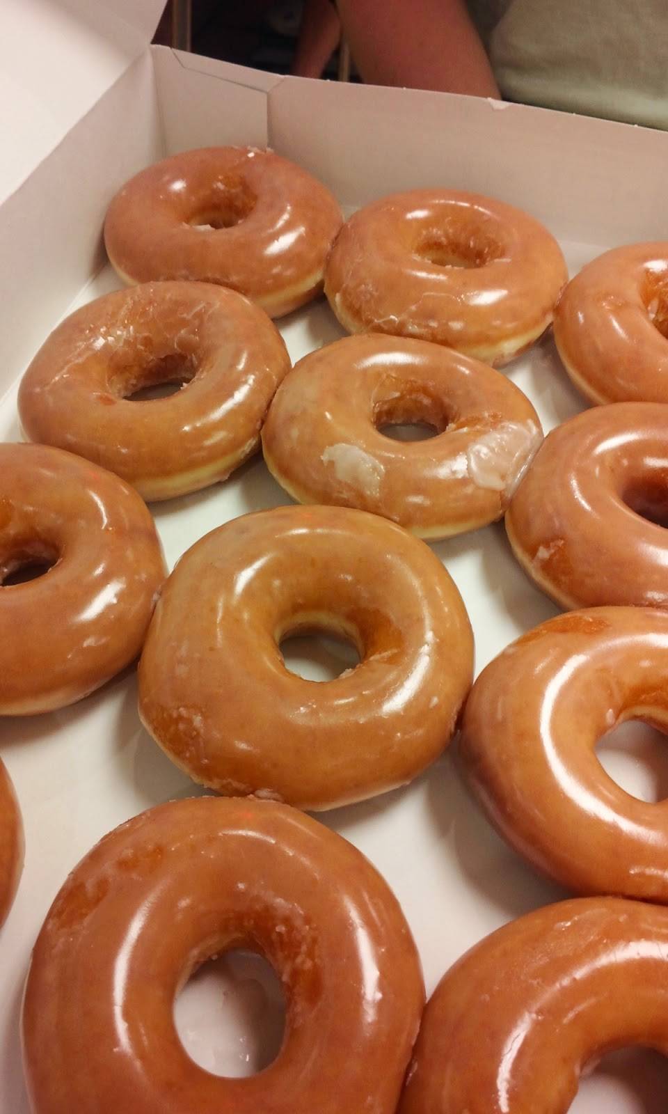 Krispy Kreme | bakery | 2040 N Wickham Rd, Melbourne, FL 32935, USA | 3212429994 OR +1 321-242-9994