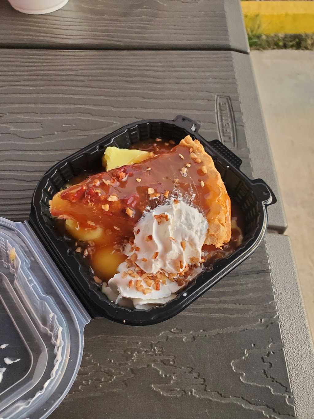 Debbies Snowballs | restaurant | 4000 Cypress St, West Monroe, LA 71291, USA | 3183767354 OR +1 318-376-7354