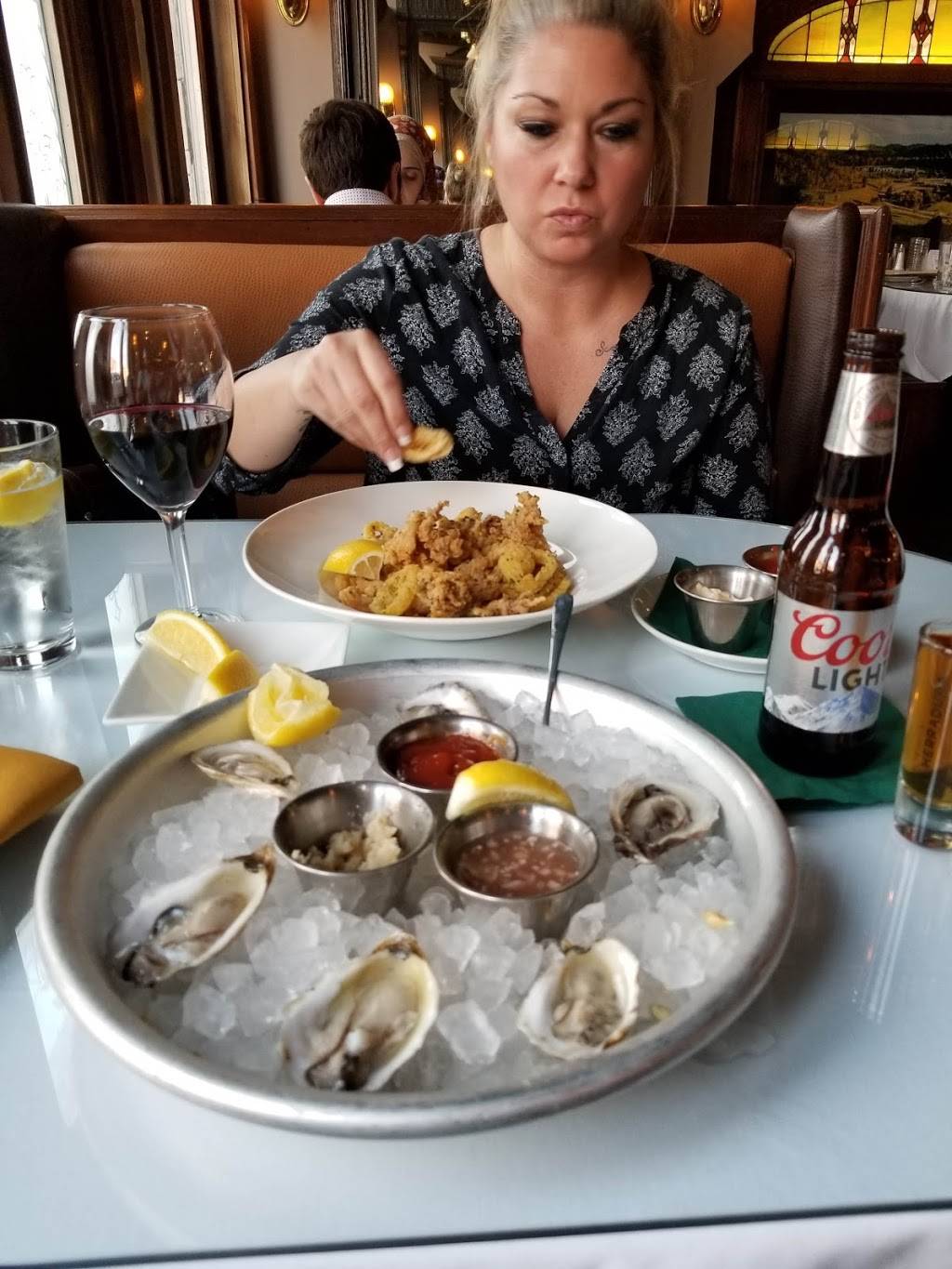 Main Street on Central | restaurant | 646 Central Ave, Barboursville, WV 25504, USA | 3049555109 OR +1 304-955-5109