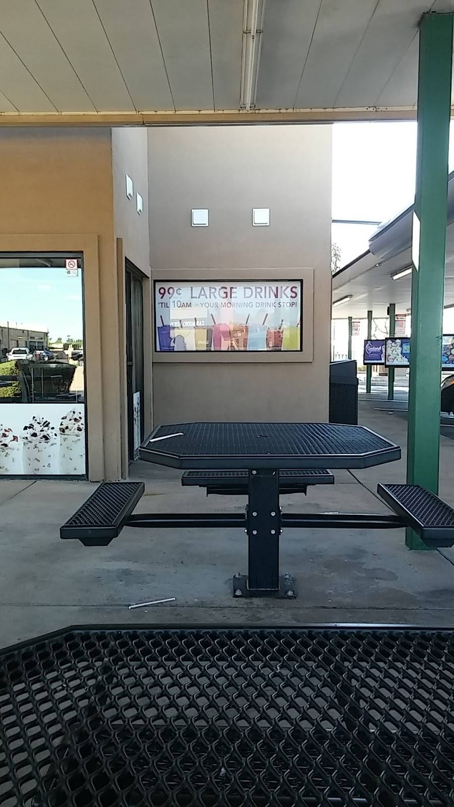 Sonic Drive-In | restaurant | 9606 N 19th Ave, Phoenix, AZ 85021, USA | 6028702947 OR +1 602-870-2947