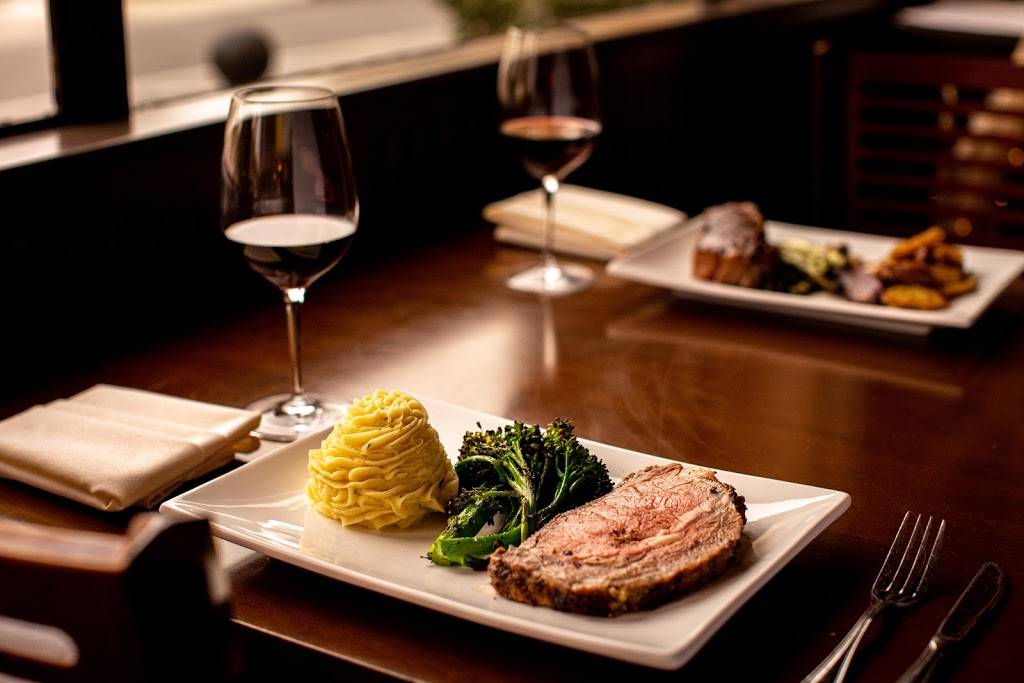 The Steakhouse at the Paso Robles Inn | restaurant | 1103 Spring St, Paso Robles, CA 93446, USA | 8052264925 OR +1 805-226-4925