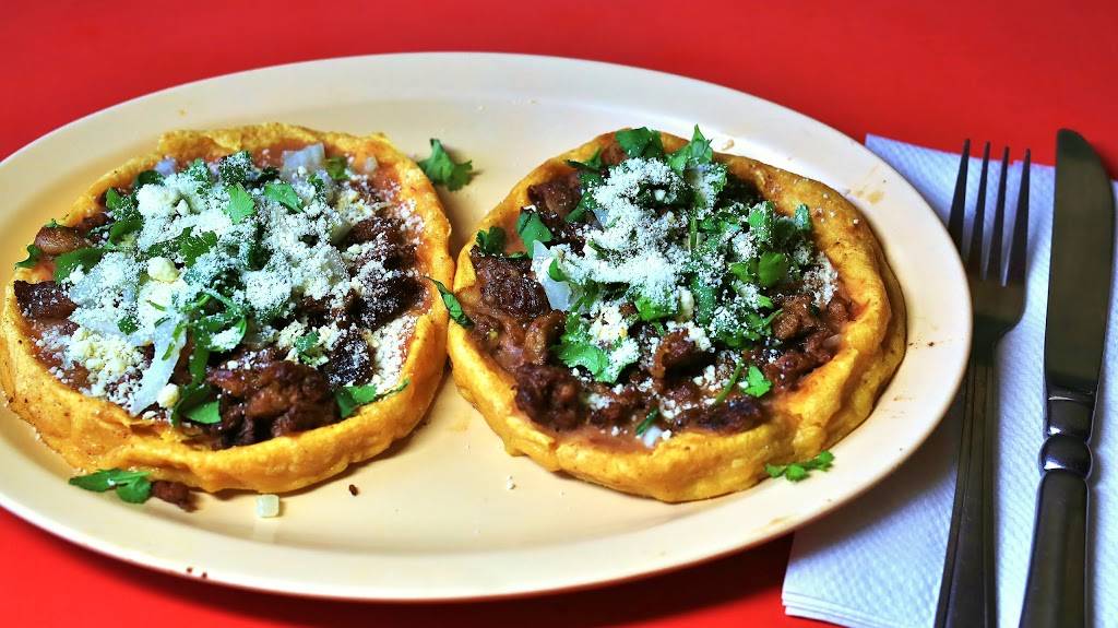 El Huarachito Casero | restaurant | 13701 Van Nuys Blvd, Pacoima, CA 91331, USA | 8188994363 OR +1 818-899-4363