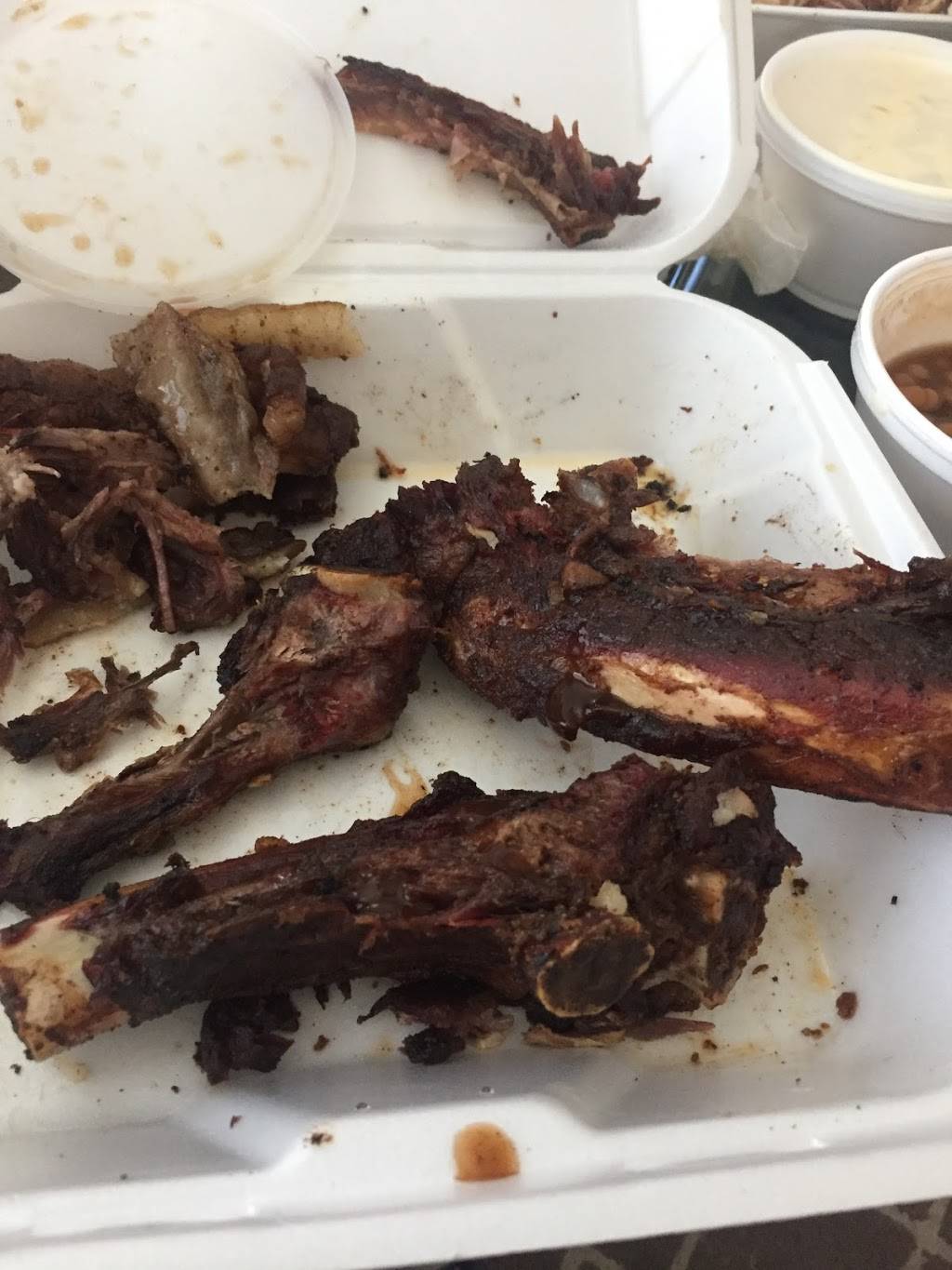 Kims Bar-B-Que | restaurant | 4227 Market St, San Diego, CA 92102, USA | 6195270880 OR +1 619-527-0880