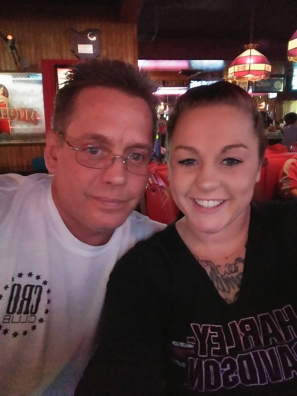 Dennys Blue Angel | restaurant | 3268 Belmont St, Bellaire, OH 43906, USA | 7406764810 OR +1 740-676-4810