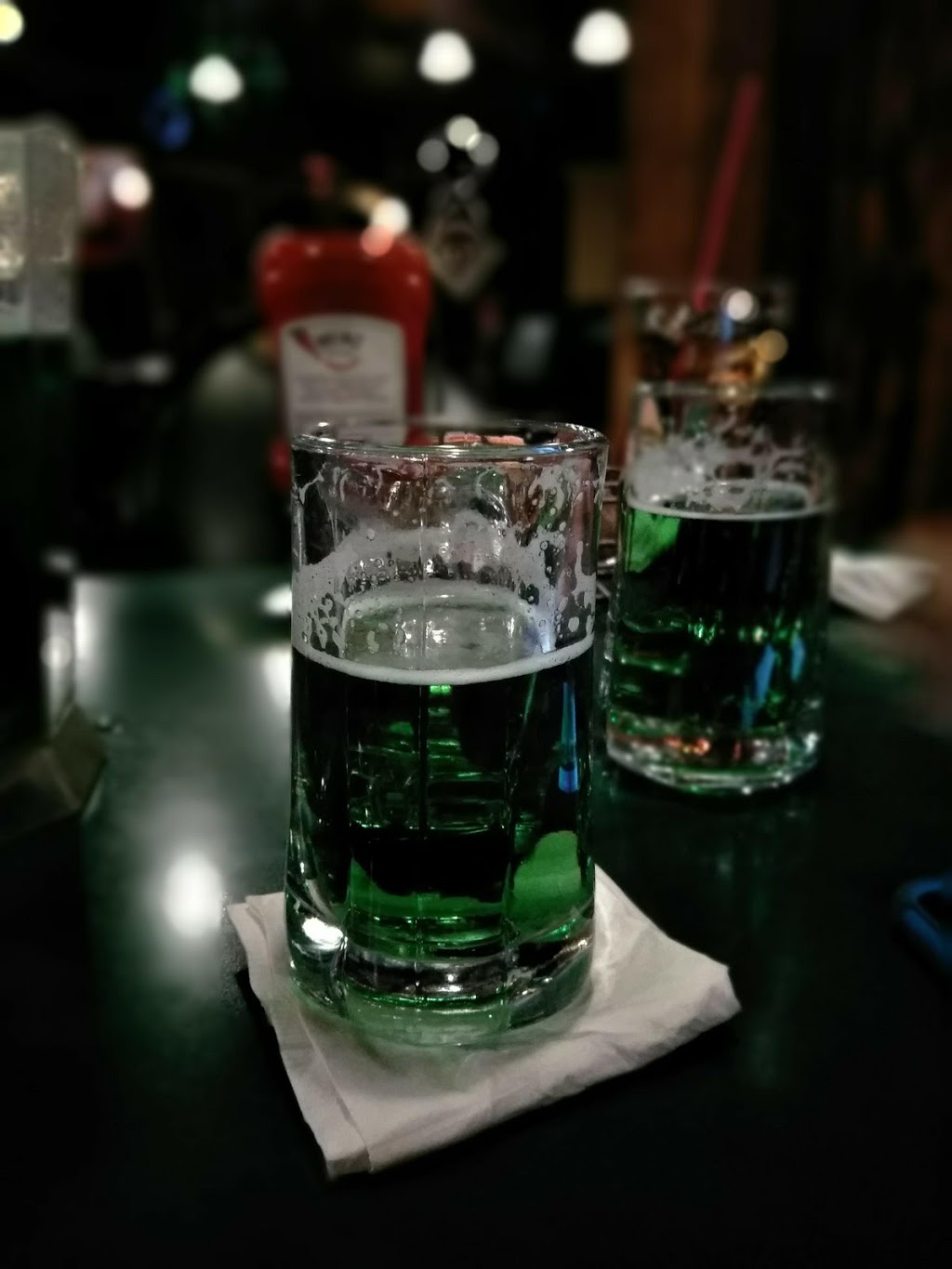 Dillys | restaurant | 642 Lincoln Way W, Chambersburg, PA 17201, USA | 7172638986 OR +1 717-263-8986