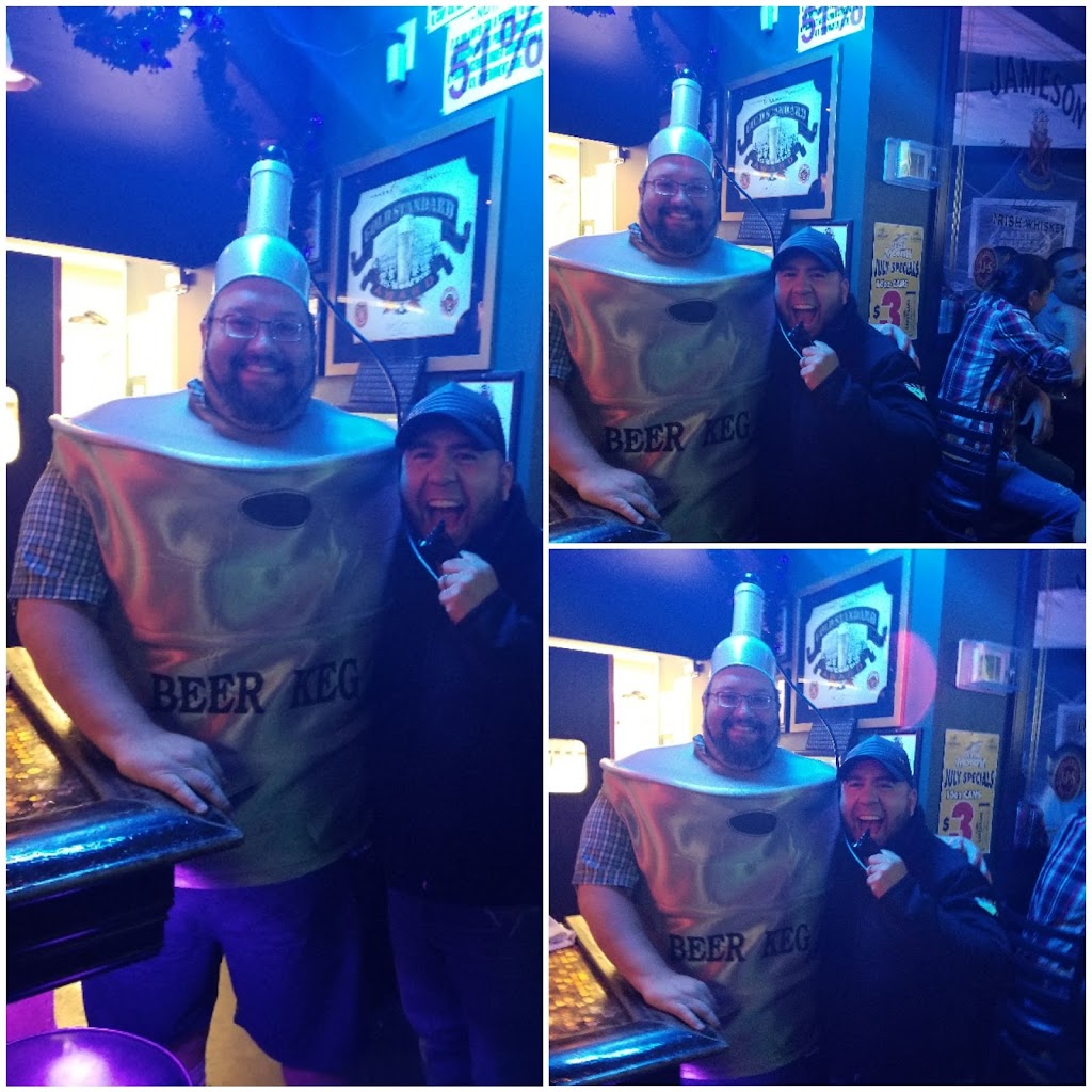B-2 Bombers Oyster Pub | restaurant | 12801 Edgemere Blvd, El Paso, TX 79938, USA | 9153038520 OR +1 915-303-8520