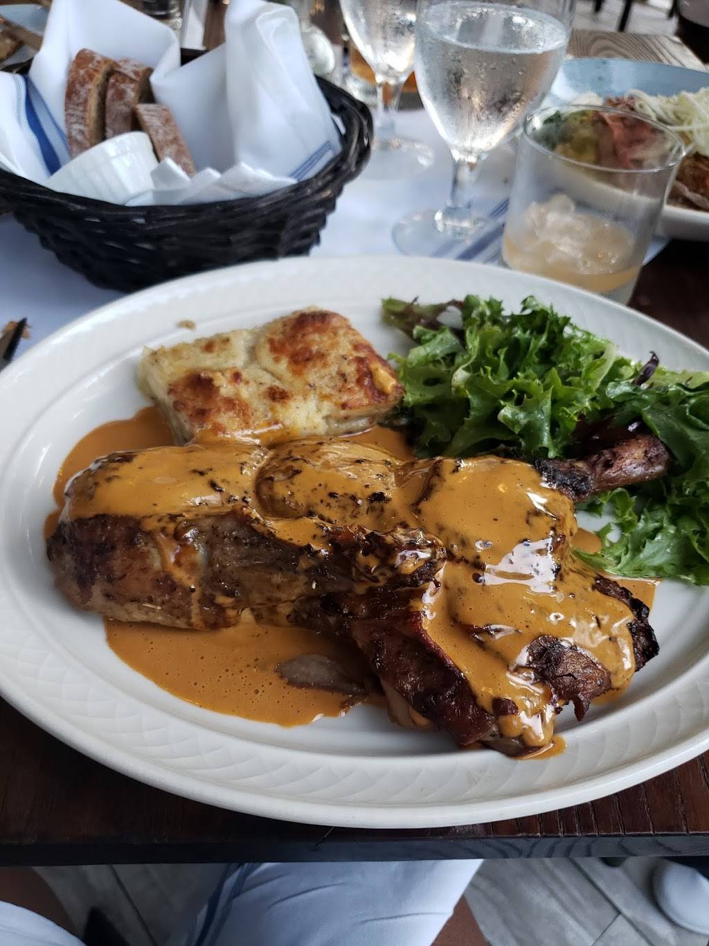 Bordeaux | restaurant | 4734 Magazine St, New Orleans, LA 70115, USA | 5042735747 OR +1 504-273-5747